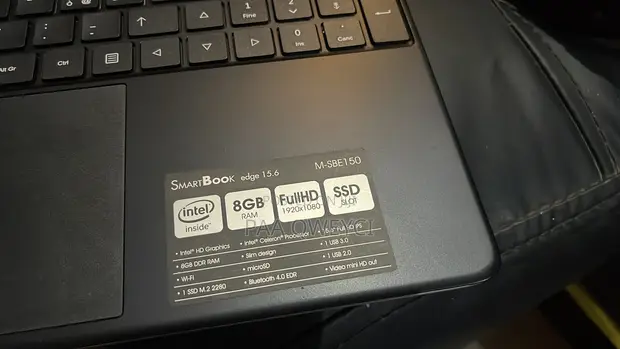 eMachines E440 Laptop - Intel Core i5, 8GB RAM, 256GB SSD - 1