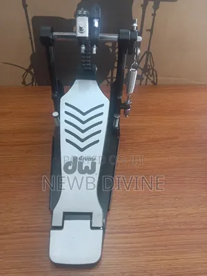 DW Drums Pedal