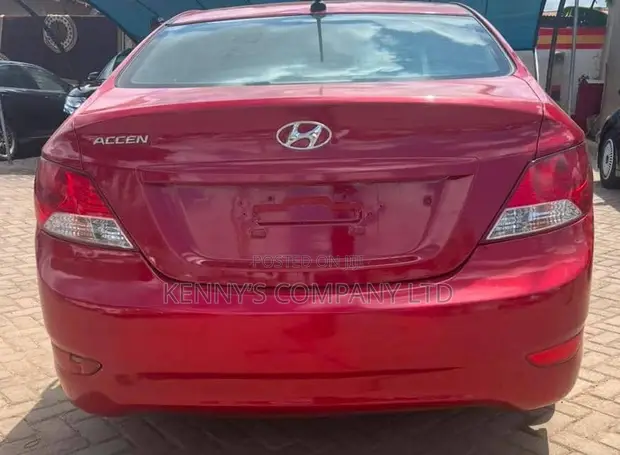 Hyundai Accent 2014 Red - 1
