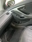2013 Hyundai Elantra Limited Sedan - Red - 3