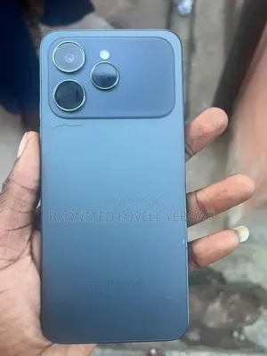 Tecno Spark 40 128GB Black