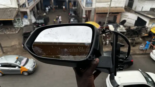 2019 Toyota Highlander Mirror (Auto Fold) - 1
