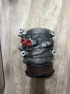 Toyota RAV4 2005 AC Compressor