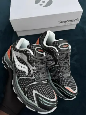 Saucony Progrid Triumph 4 Sneakers