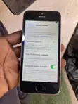 New Apple iPhone SE 32GB Red - 2