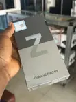 New Samsung Galaxy Z Flip 3 256GB Silver - 2