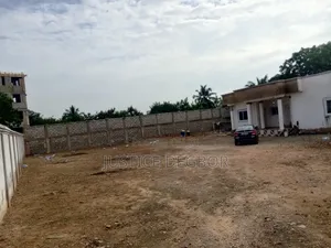 Walled & Gated Land for Sale, West Legon