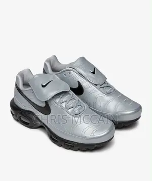 Original Nike Sneakers