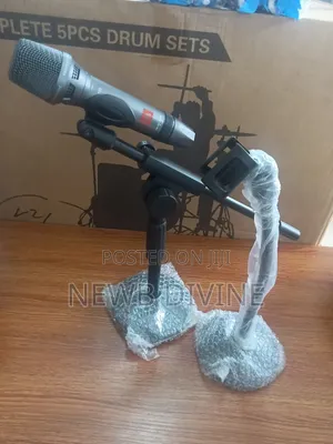 Desk Microphone Stand