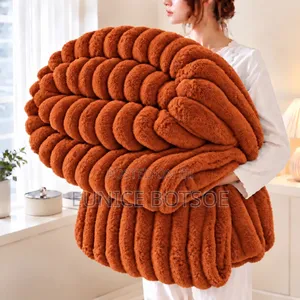 Fluffy Blankets with Two Pillow Cases