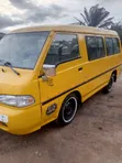 Hyundai H-100 2002 Yellow - 2