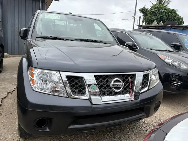2015 Nissan Frontier SV King Cab Pickup - 1