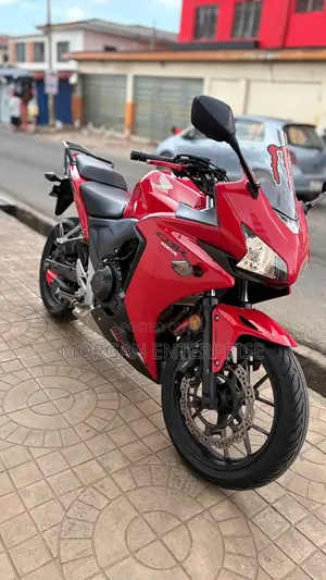 Honda CBR 500R 2018 Red
