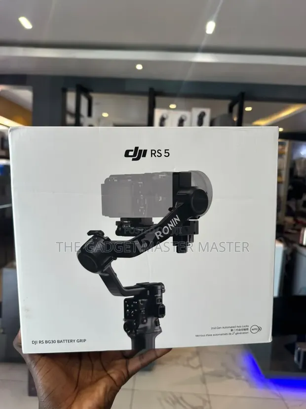 DJI RS 5 Gimbal Stabilizer - 1