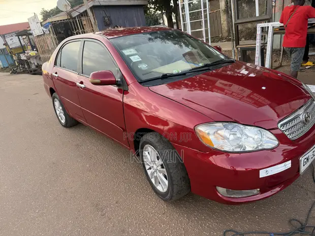 Toyota Corolla Sedan Automatic 2005 Red - 1
