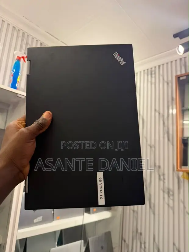 Lenovo ThinkPad X1 Yoga Gen 2 Laptop - 1