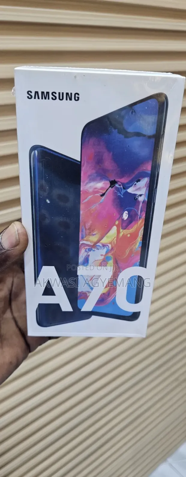 New Samsung Galaxy A70 128GB Blue - 1