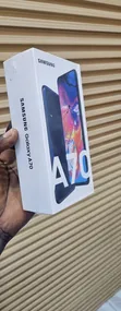 New Samsung Galaxy A70 128GB Blue - 3