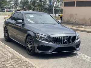 2018 Mercedes-Benz C300 4MATIC Sedan