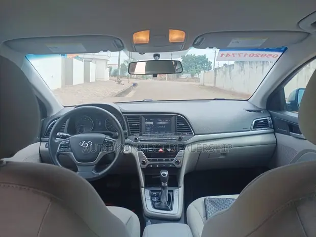 2017 Hyundai Elantra Silver - 1