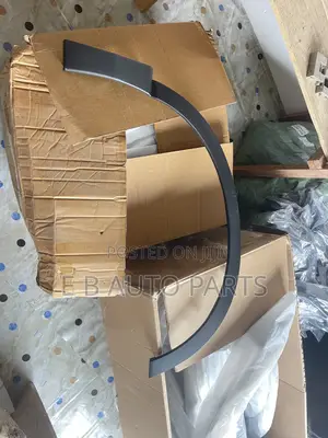 Honda CR-V 2019 Fender Moulding