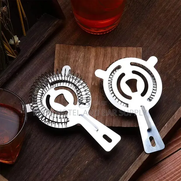 Hawthorn Strainer - Stainless Steel Bar Filter - 1