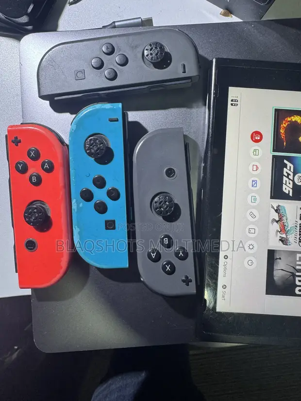 Nintendo Switch (Used) - 1