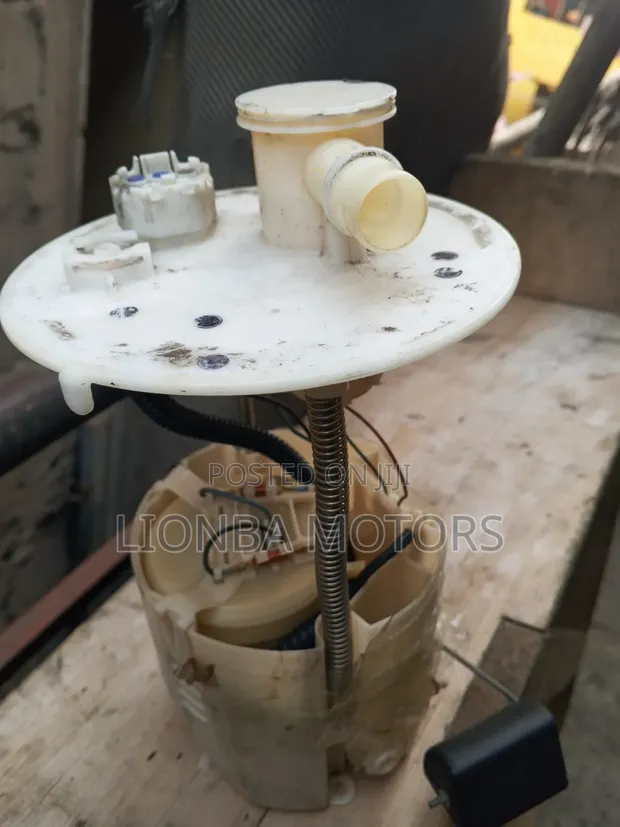 Toyota Corolla S 2012 Fuel Pump - 1