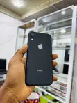 Apple iPhone XR 64GB Black - 2