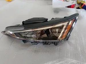 Hyundai Elantra Headlights (2019-2021)