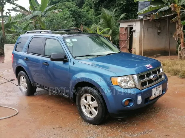 Ford Escape SE 4x4 2017 Blue - 1