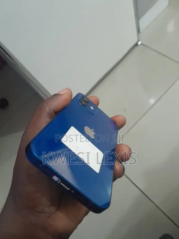 Apple iPhone 12 64GB Blue - 1
