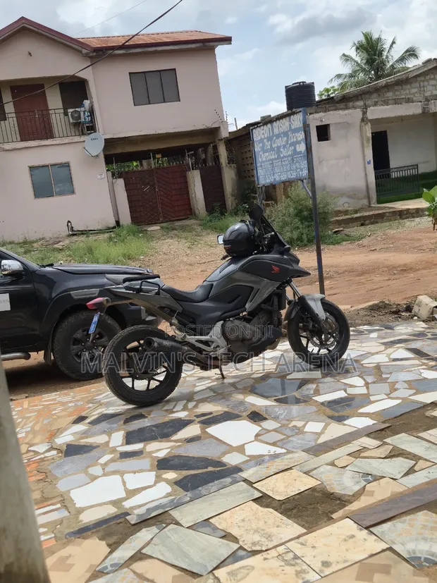 Honda NC700X 2016 Green - 1