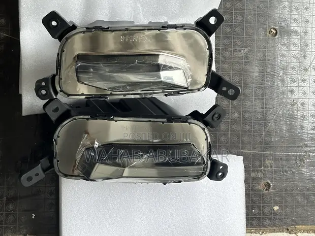 Hyundai Tucson 2025 Fog Light Pair - 1