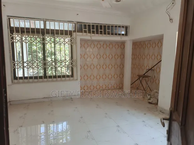 4 Bedroom House for Rent in Daban Hilltop, Kumasi - 1