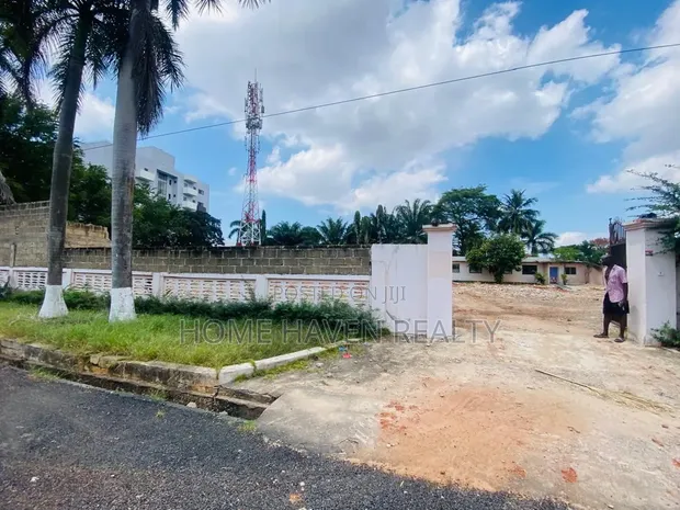 0.51 Acre Land for Sale in Dzorwulu - 1