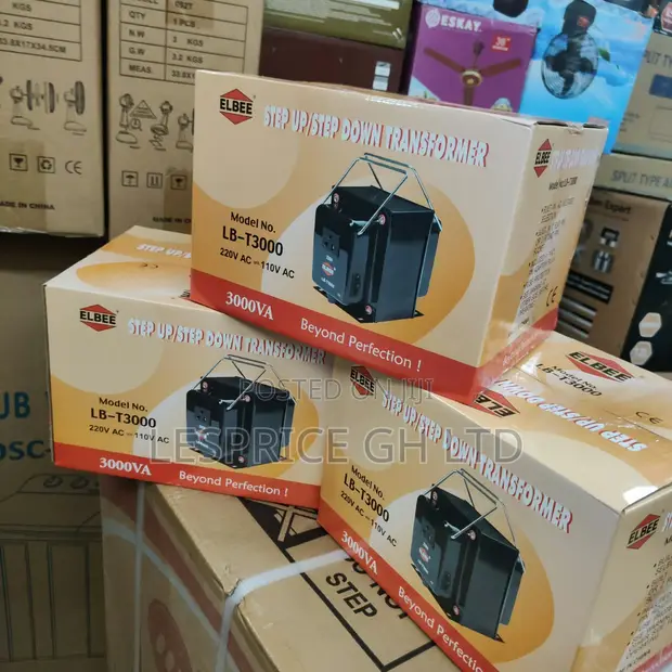 Elbee 3000W Step Up/Down Transformer - 1