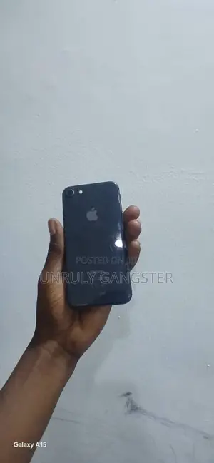 Apple iPhone 8 64GB Black