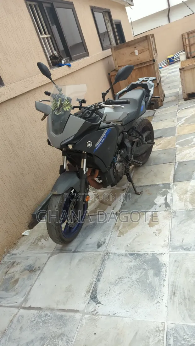 Yamaha MT-07 2022 Silver - 1