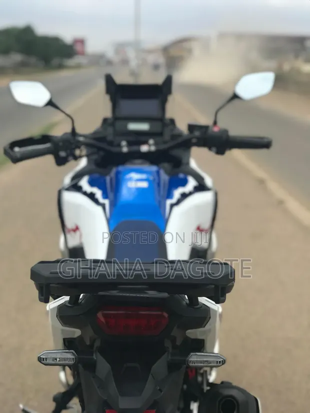 Honda Motorcycle 2026 Silver - 1