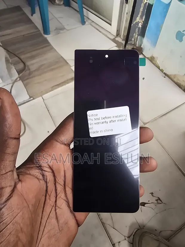 Samsung Galaxy Z Fold 4 Front Screen - Brand New - 1