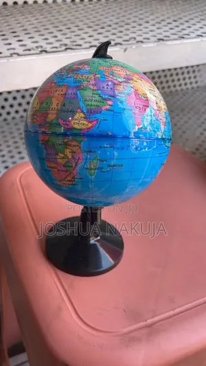 Mini Office Globe