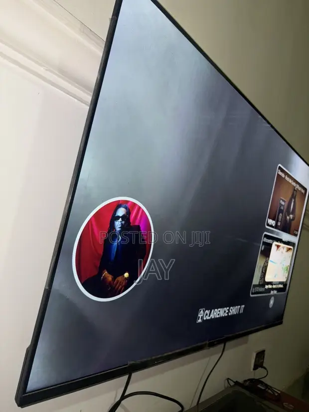 LG 50-inch UHD AI ThinQ 4K Smart TV - 1