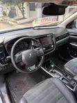 2020 Mitsubishi Outlander SEL FWD Silver - 2