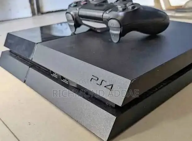 Jailbroken PS4 Console - 1