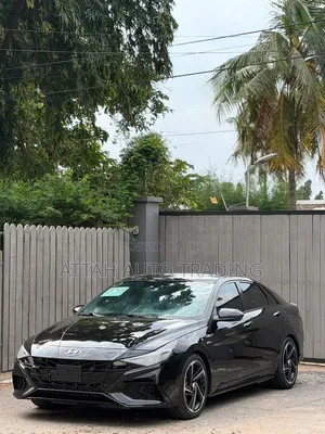 Hyundai Elantra 2023 Black