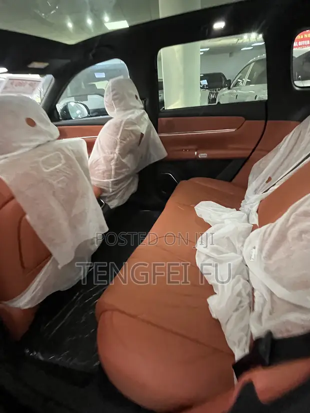 New Changan Nevo Q07 Flagship PLUS Edition 2025 Black - 1