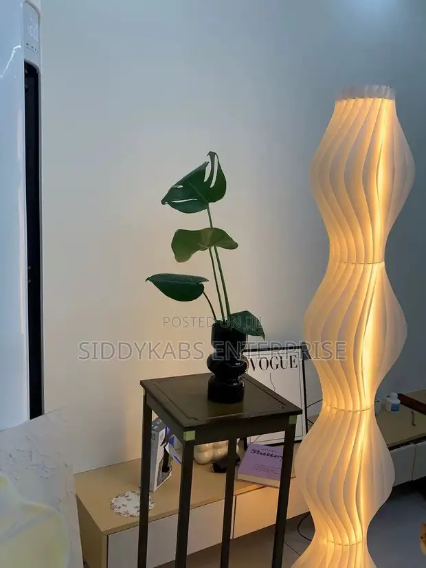 Foldable Wavy Sculptural Floor Lamp - 1