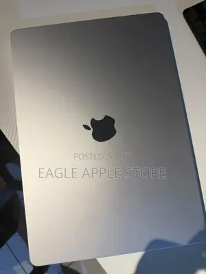 Apple MacBook Air M4 16GB RAM 256GB SSD