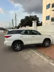 Toyota Fortuner 2.7 AWD 2019 White - 4